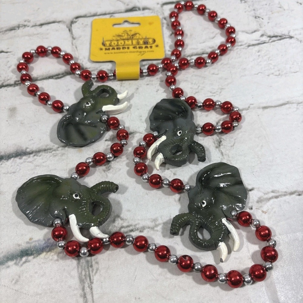 Toomeys Authentic Mardi Gras Party Beads Figural Elephant Beads Red Silver New